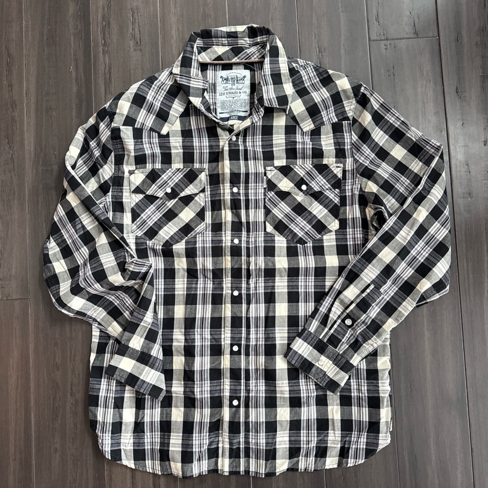 Levi's Black, White and Purple Plaid Button-Down Shirt